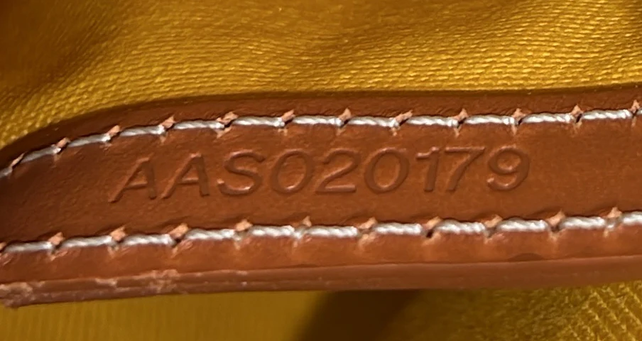 Cap Vert Bag Coated Canvas - Deep Luxury