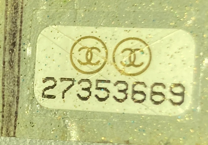 Business Affinity Tote Quilted Caviar Small - Deep Luxury