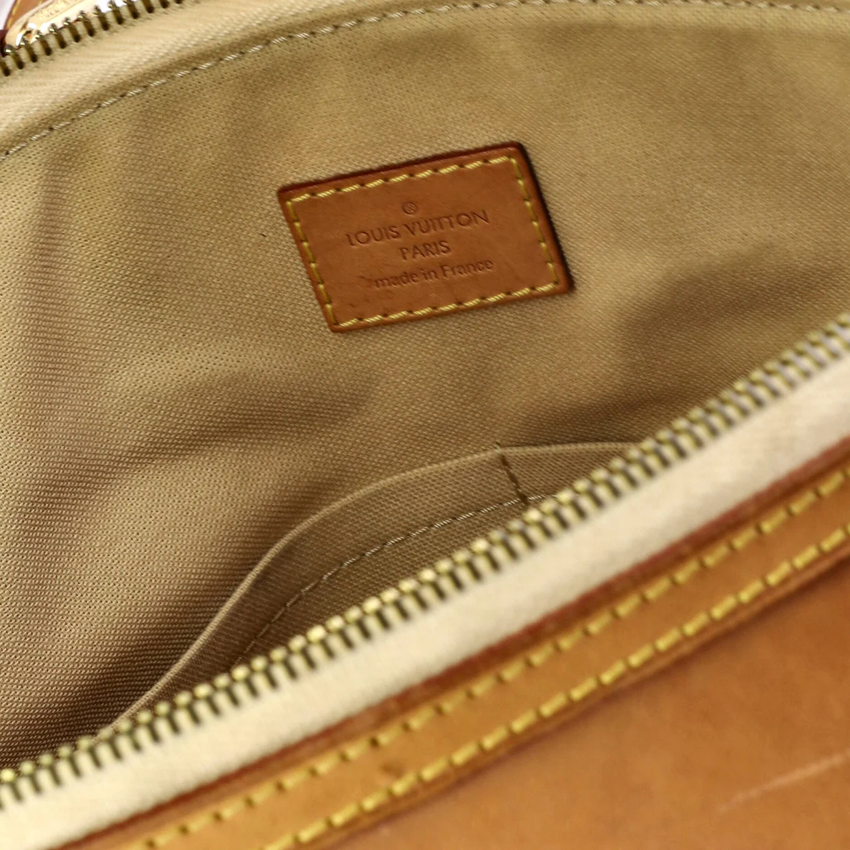 Siracusa Handbag Damier MM - Deep Luxury