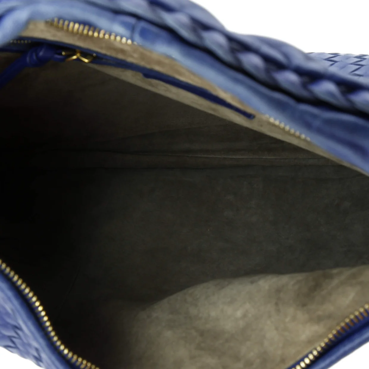 Veneta Hobo Intrecciato Nappa Large - Deep Luxury