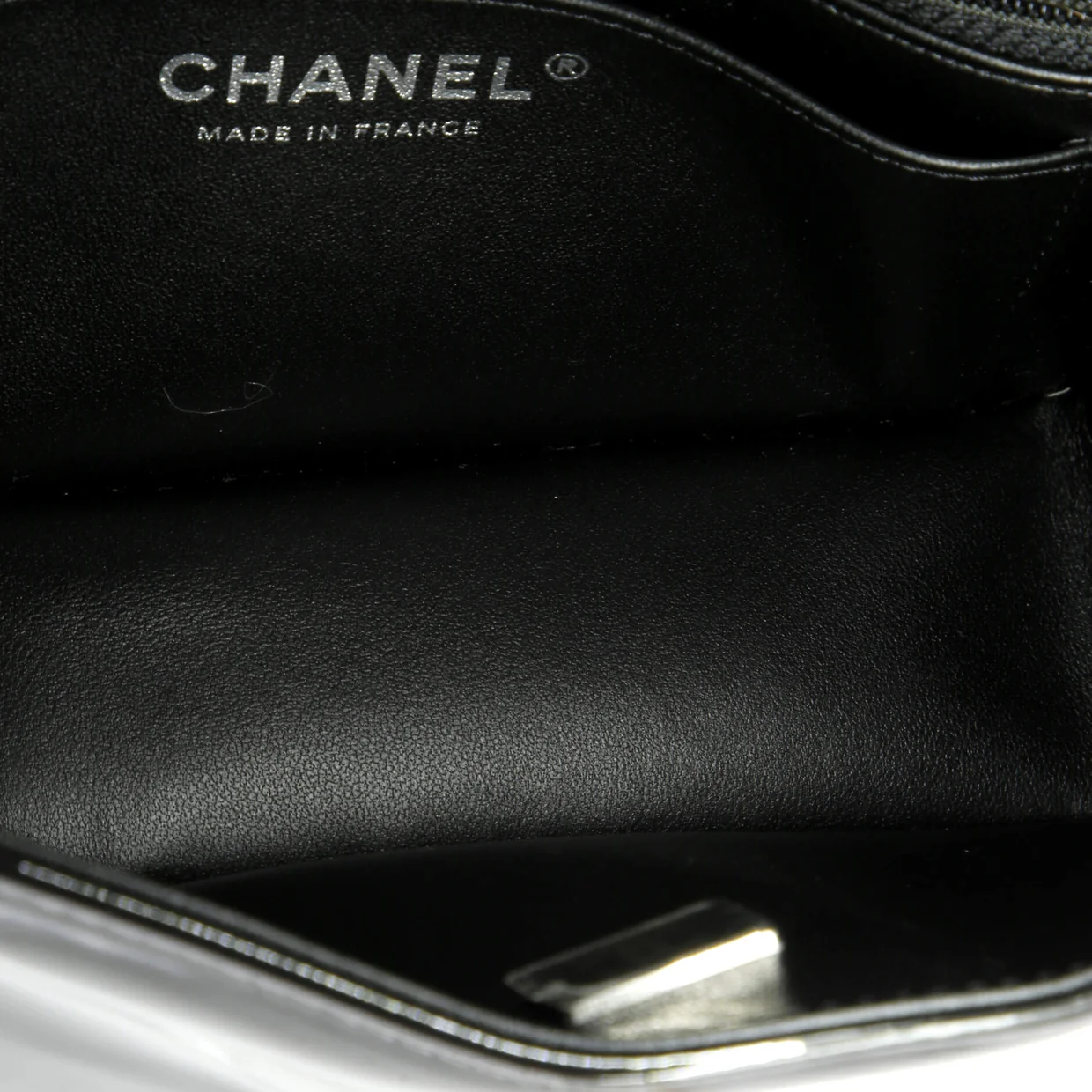 Camellia Flap Bag Patent Mini - Deep Luxury