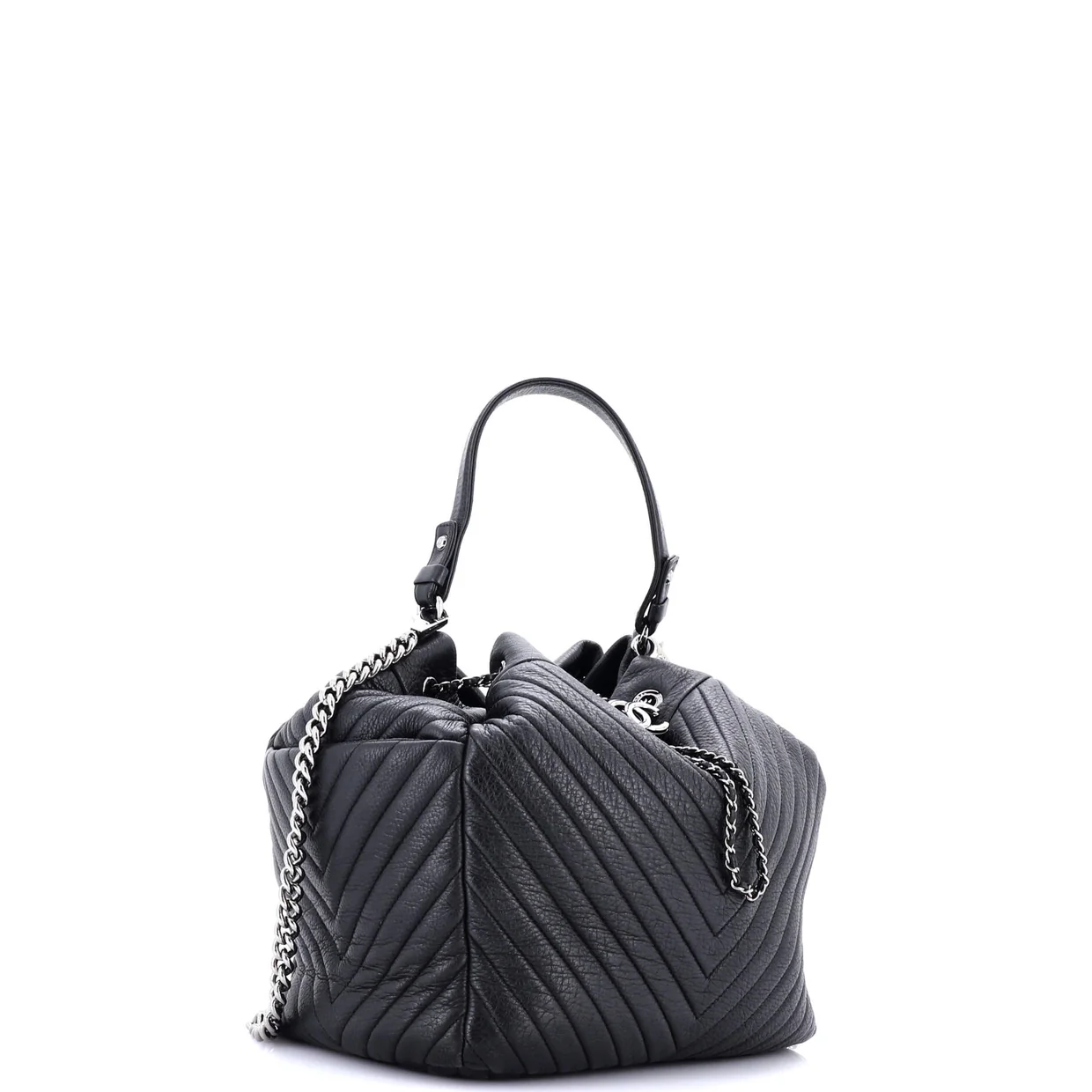 CC Chain Drawstring Bucket Bag Chevron Sheepskin Medium - Deep Luxury