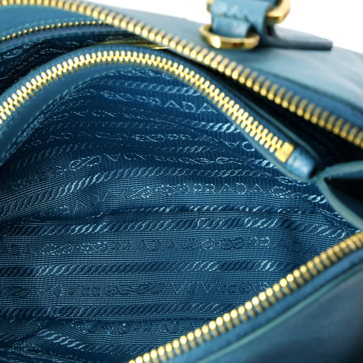 Promenade Bag Saffiano Leather Small - Deep Luxury