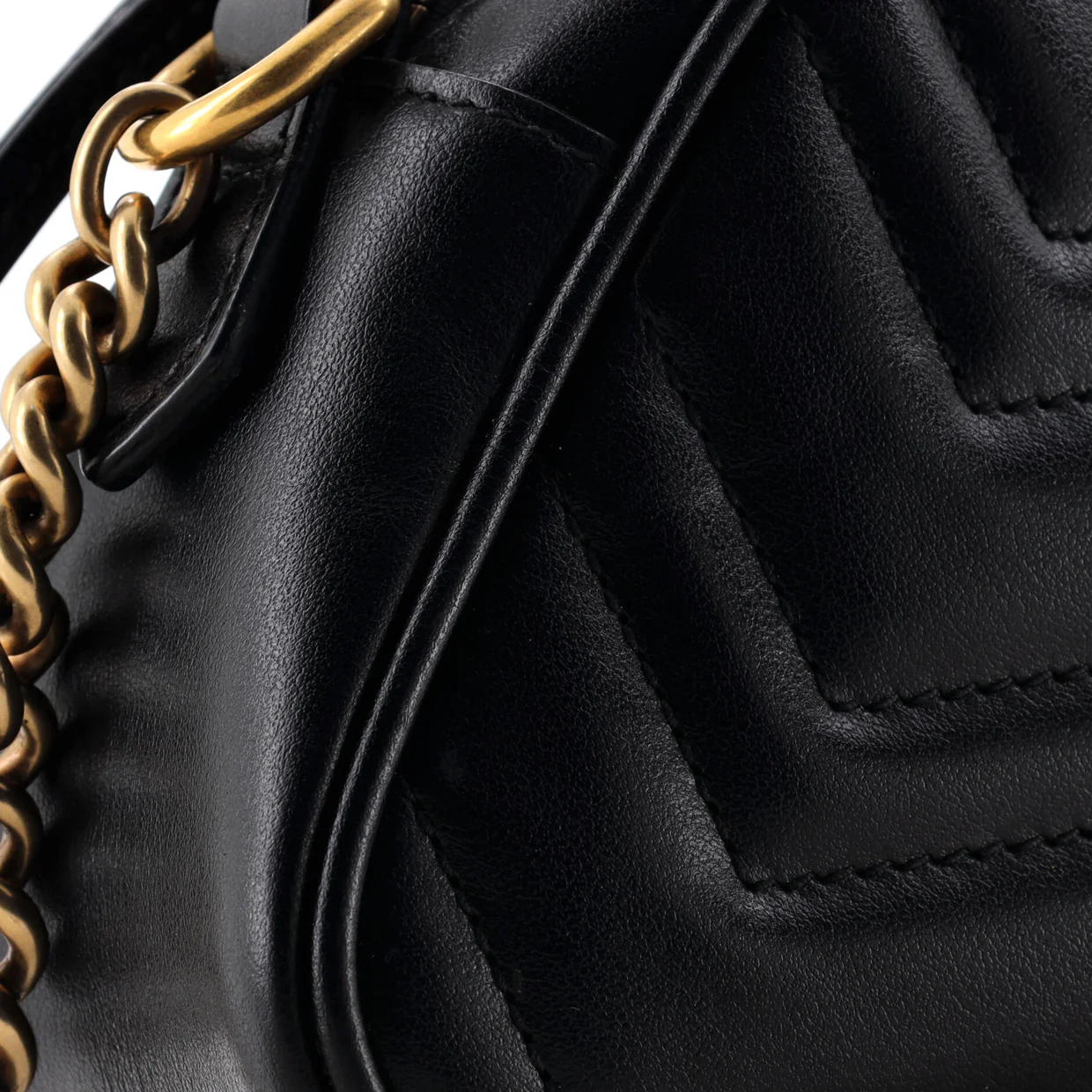 GG Marmont Shoulder Bag Matelasse Leather Mini - Deep Luxury