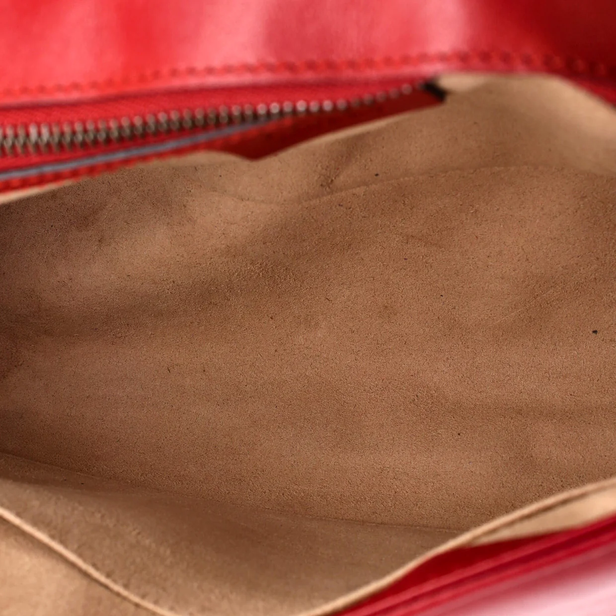 GG Marmont Flap Bag Matelasse Leather Medium - Deep Luxury