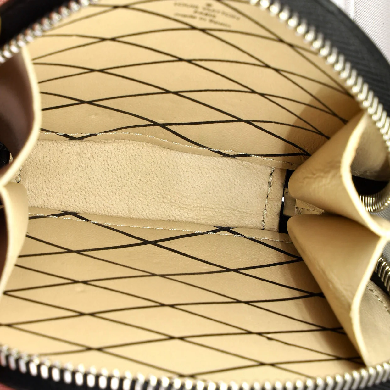 Boite Chapeau Coin Purse Limited Edition Splash Leather - Deep Luxury
