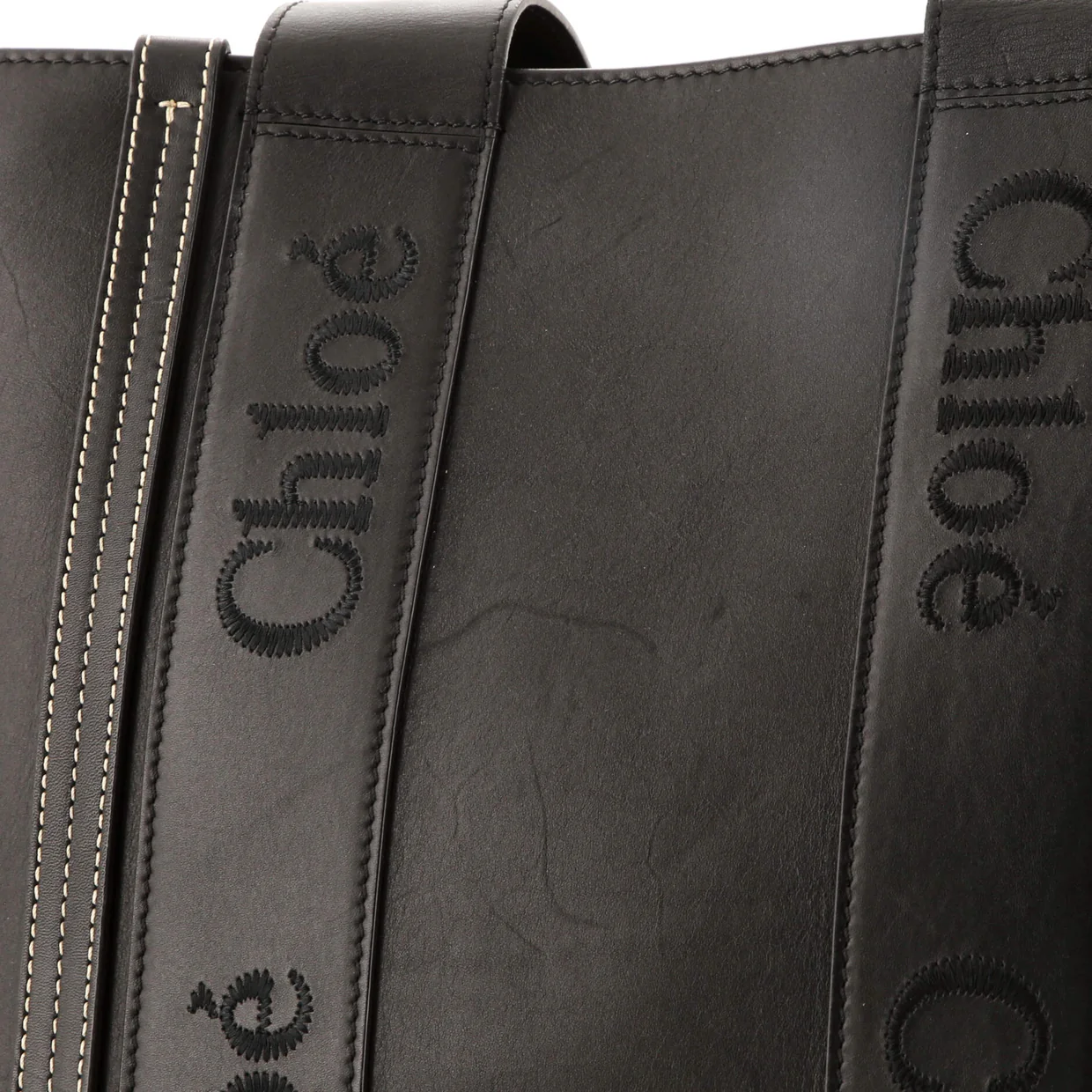 Woody Tote Leather Medium - Deep Luxury