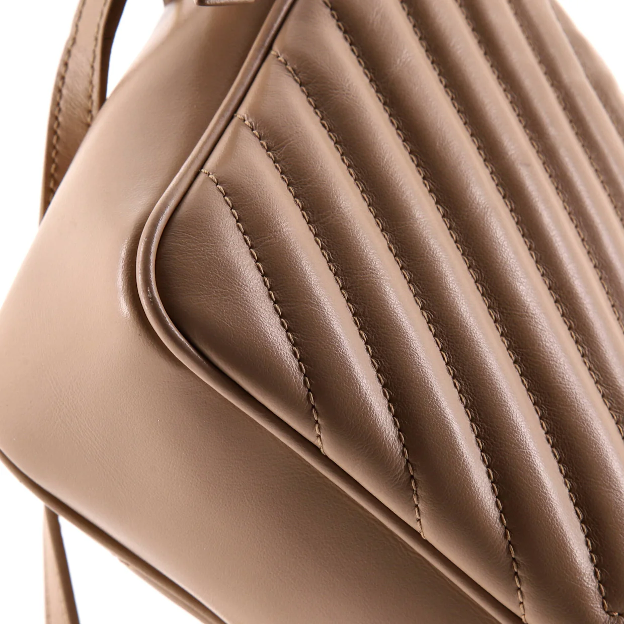 Lou Camera Bag Matelasse Chevron Leather Small - Deep Luxury