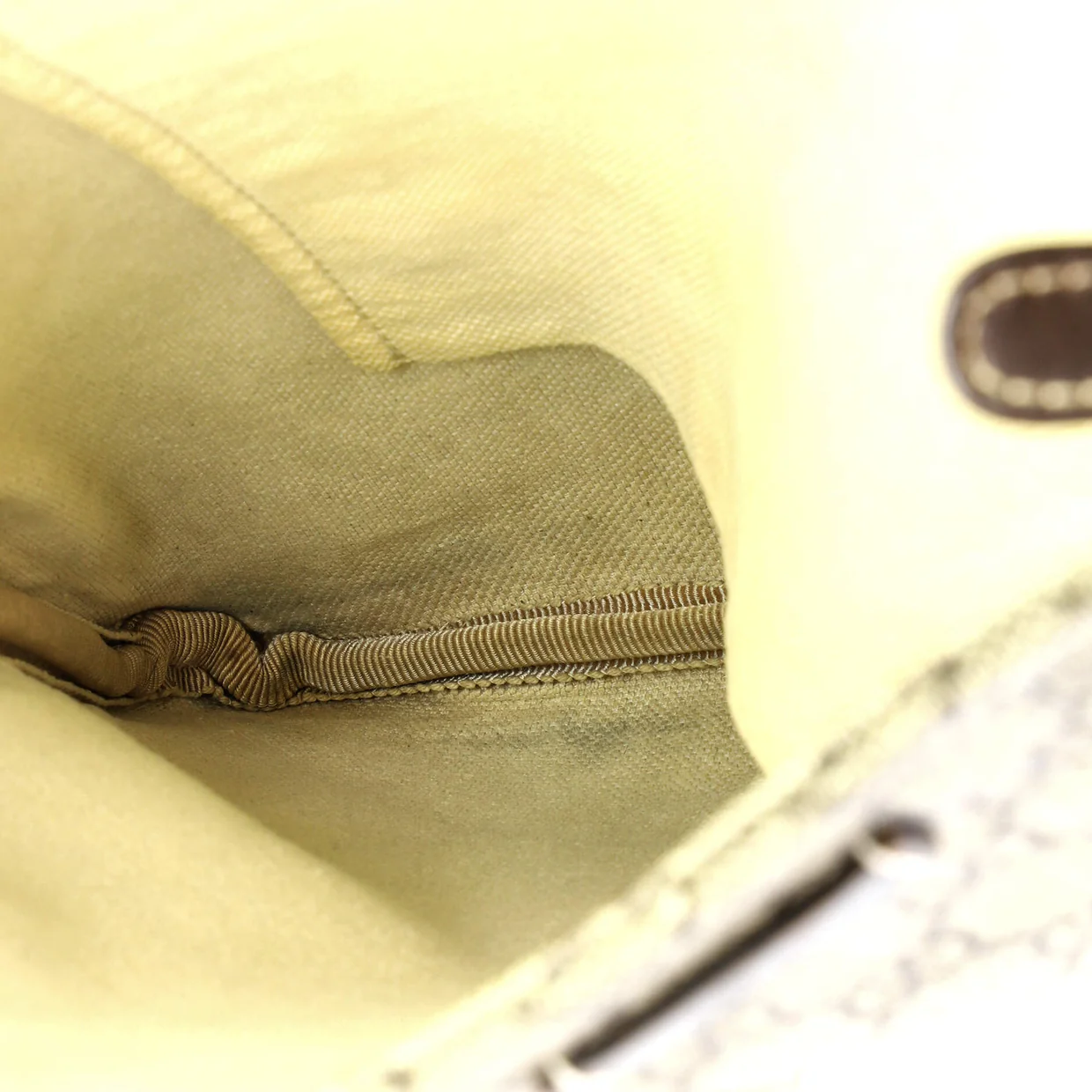 Zip Top Messenger Bag GG Coated Canvas Large - Deep Luxury