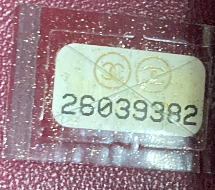 Rock The Corner Flap Clutch on Chain Chevron Calfskin - Deep Luxury