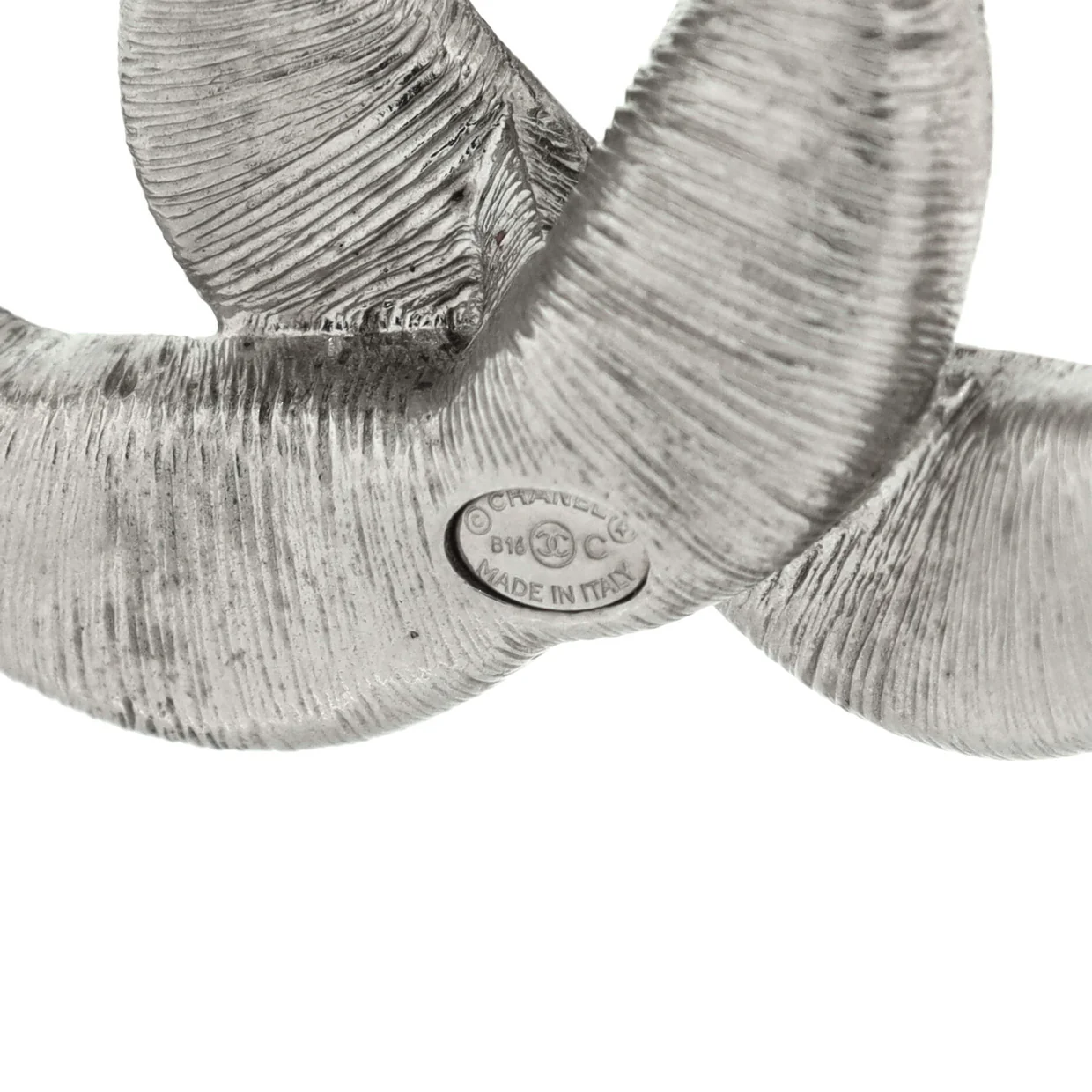 Twisted CC Brooch Metal with Crystals - Deep Luxury