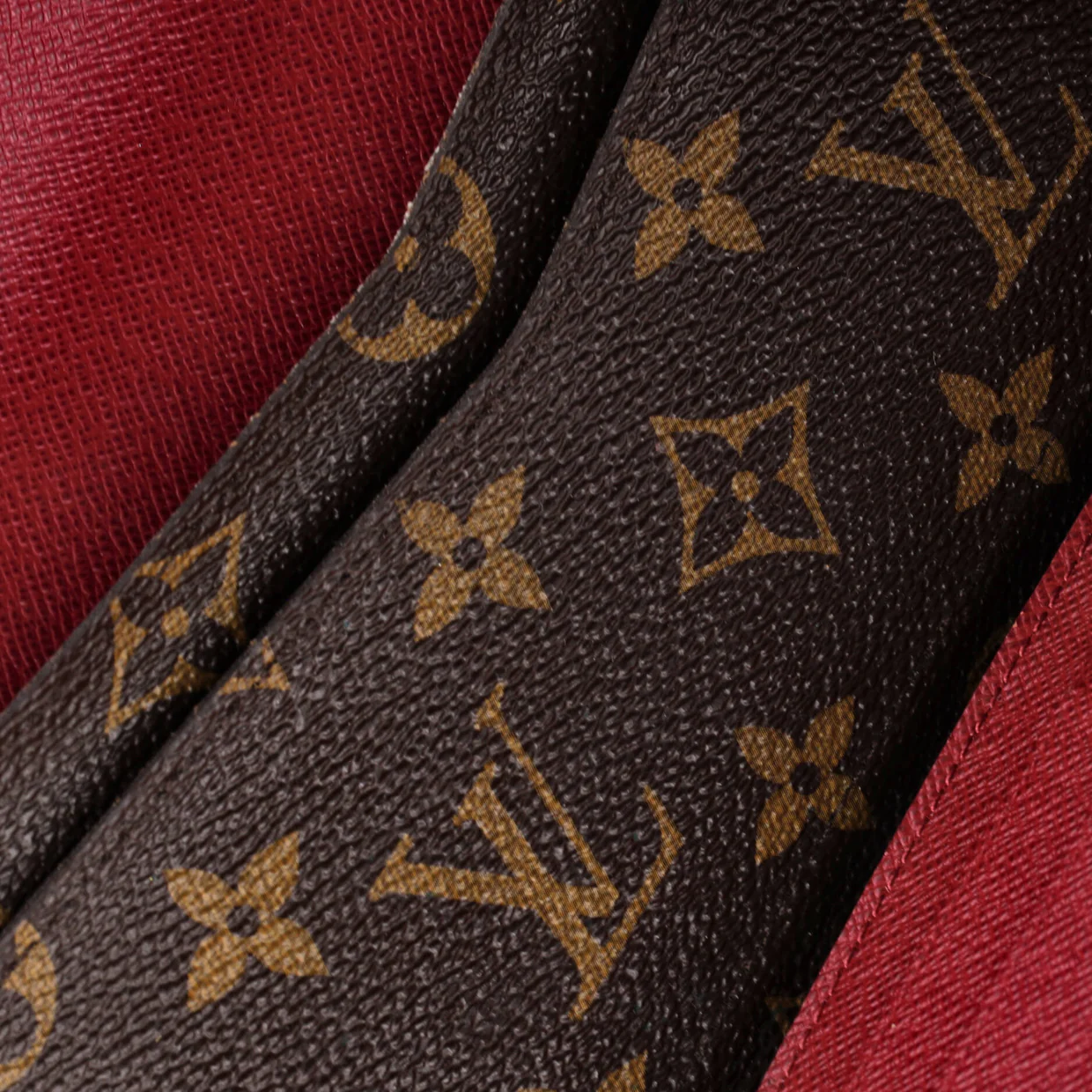 Sarah Wallet NM Monogram Canvas - Deep Luxury