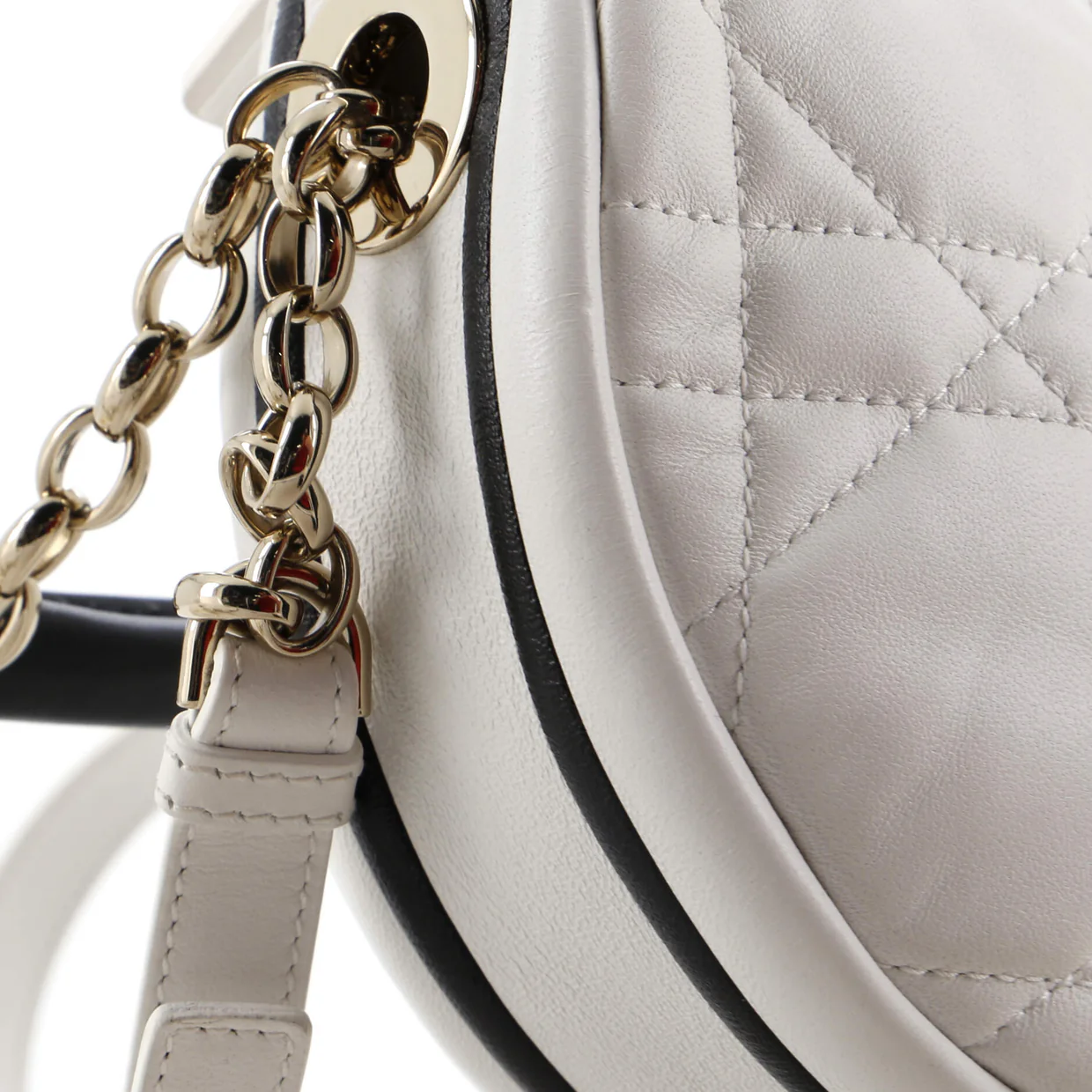 Vibe Hobo Cannage Quilt Lambskin Small - Deep Luxury