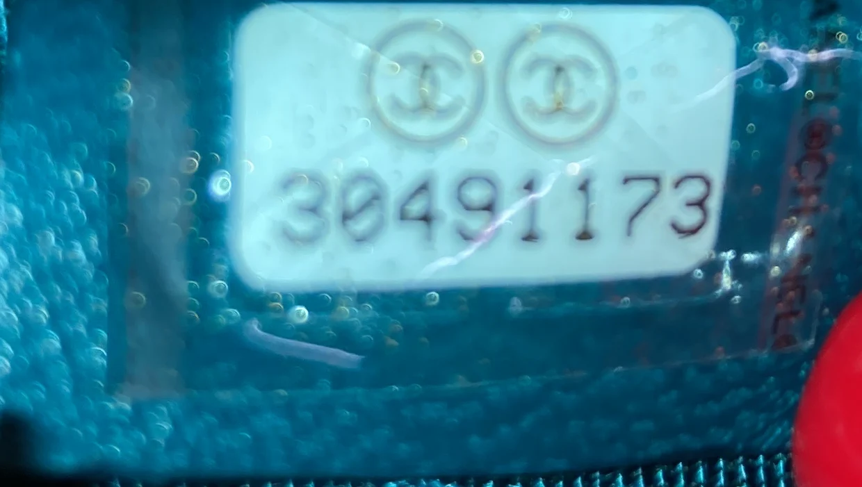 Round Clutch with Chain Quilted Lambskin Mini - Deep Luxury