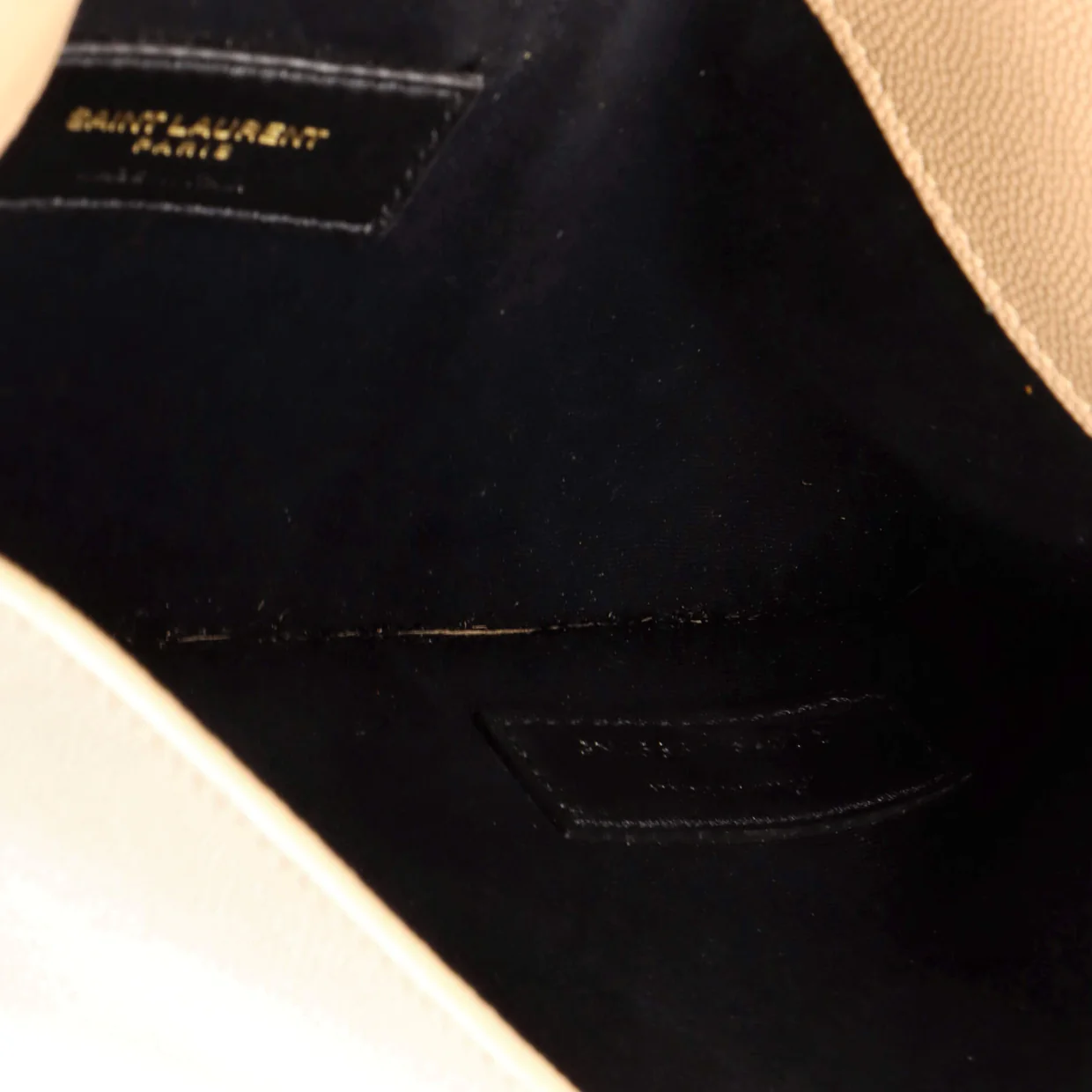 Uptown Pouch Leather - Deep Luxury