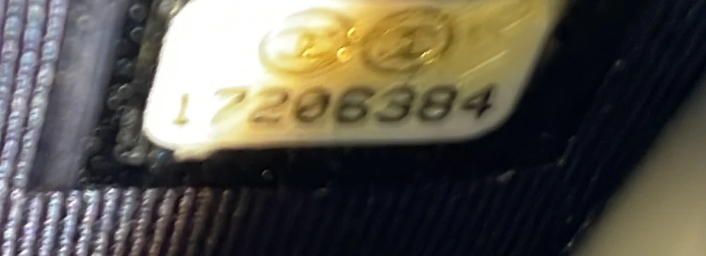 Wallet on Chain Quilted Patent - Deep Luxury