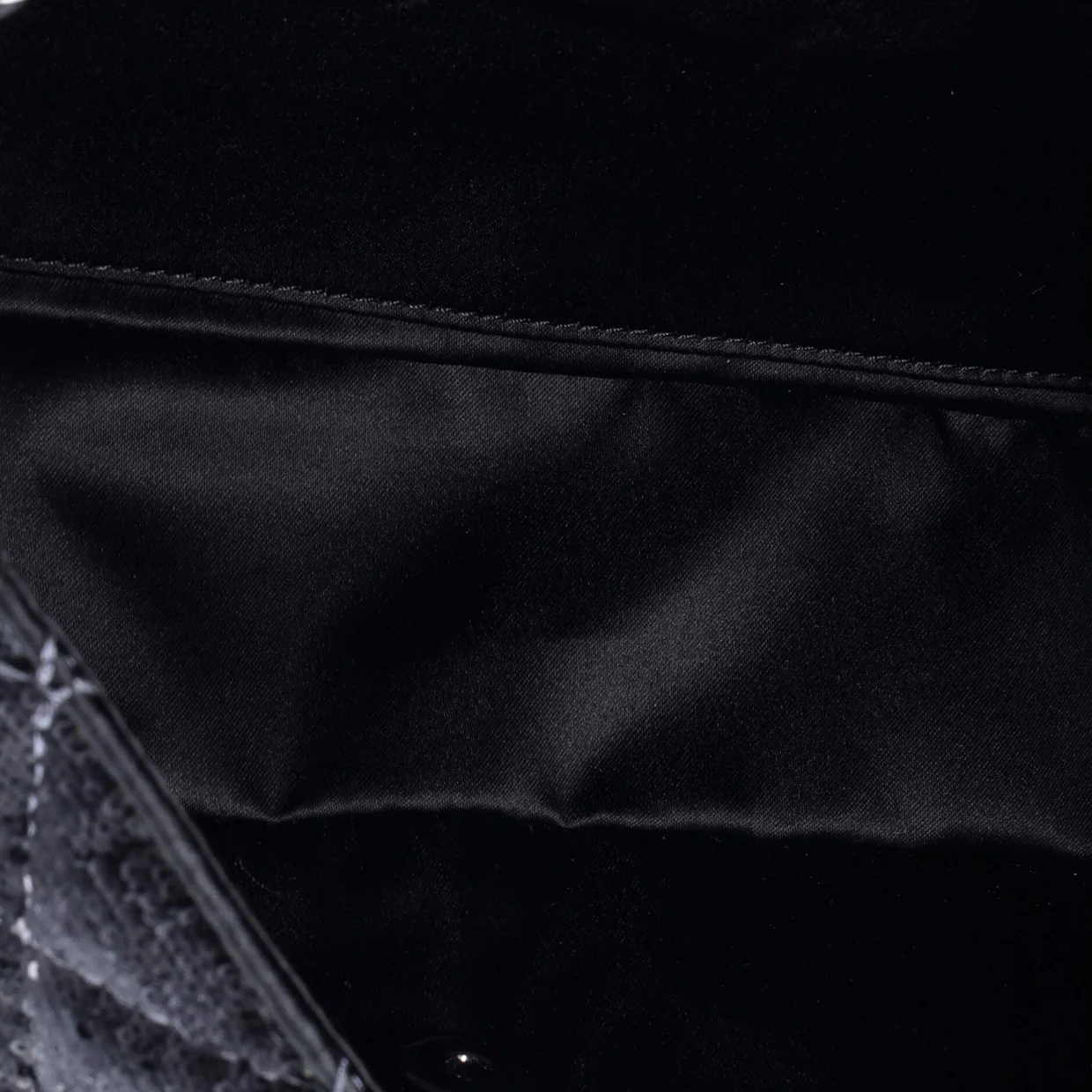 CC Flap Bag Quilted Ombre Sequins Medium - Deep Luxury