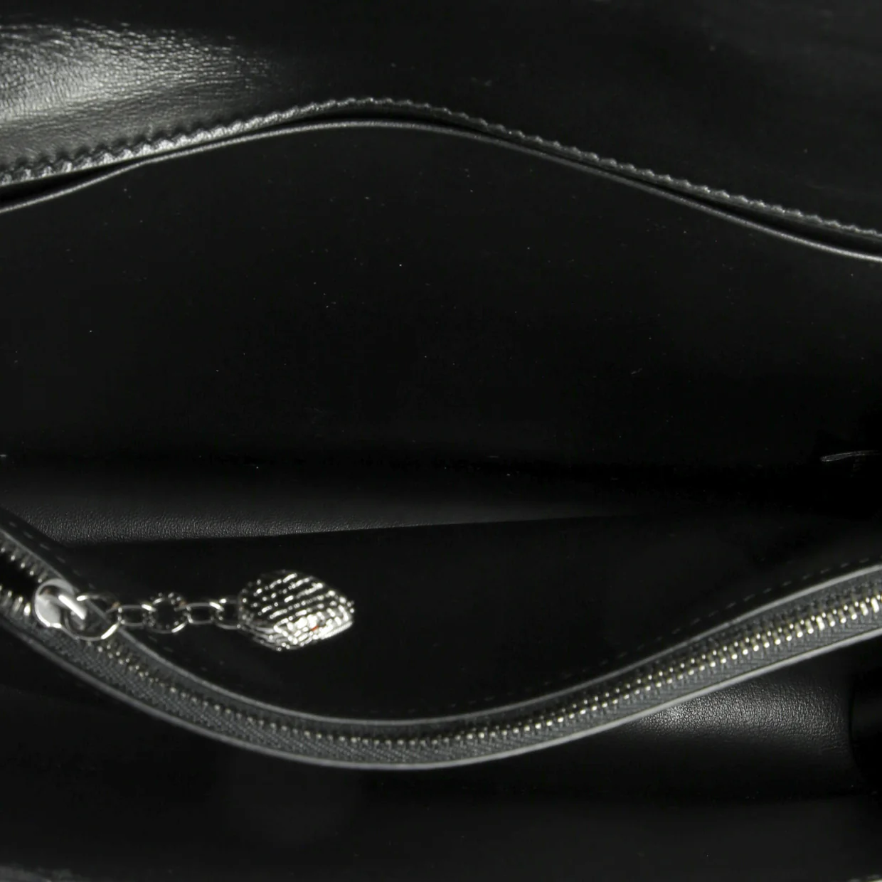 Serpenti Forever Maxi Chain Crossbody Bag Leather Medium - Deep Luxury