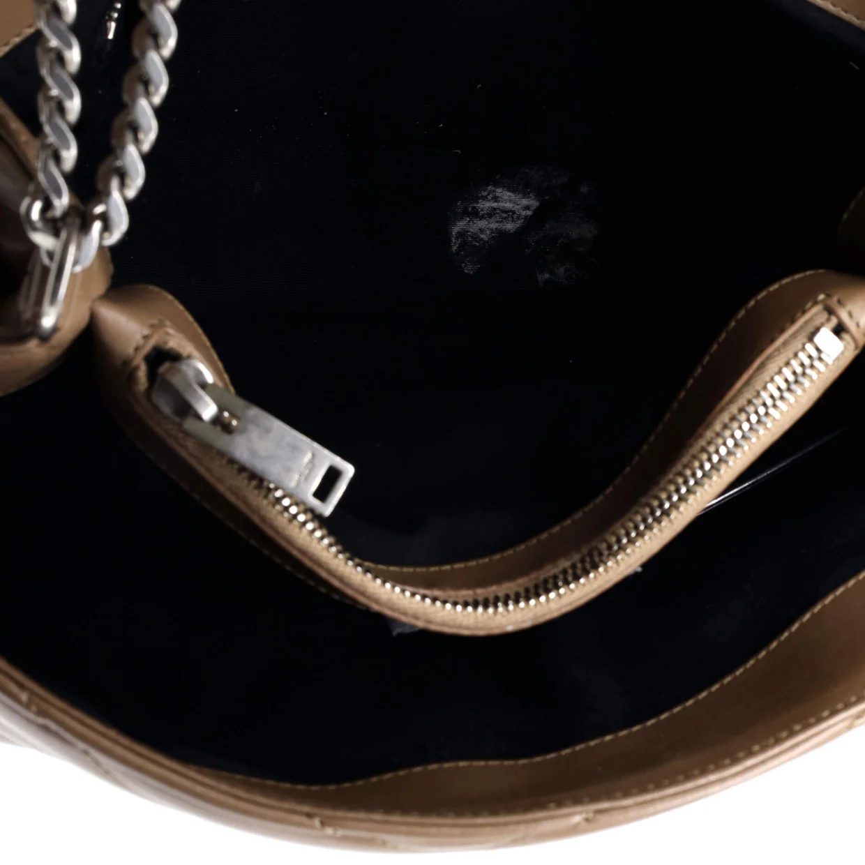 Loulou Shoulder Bag Matelasse Chevron Leather Medium - Deep Luxury