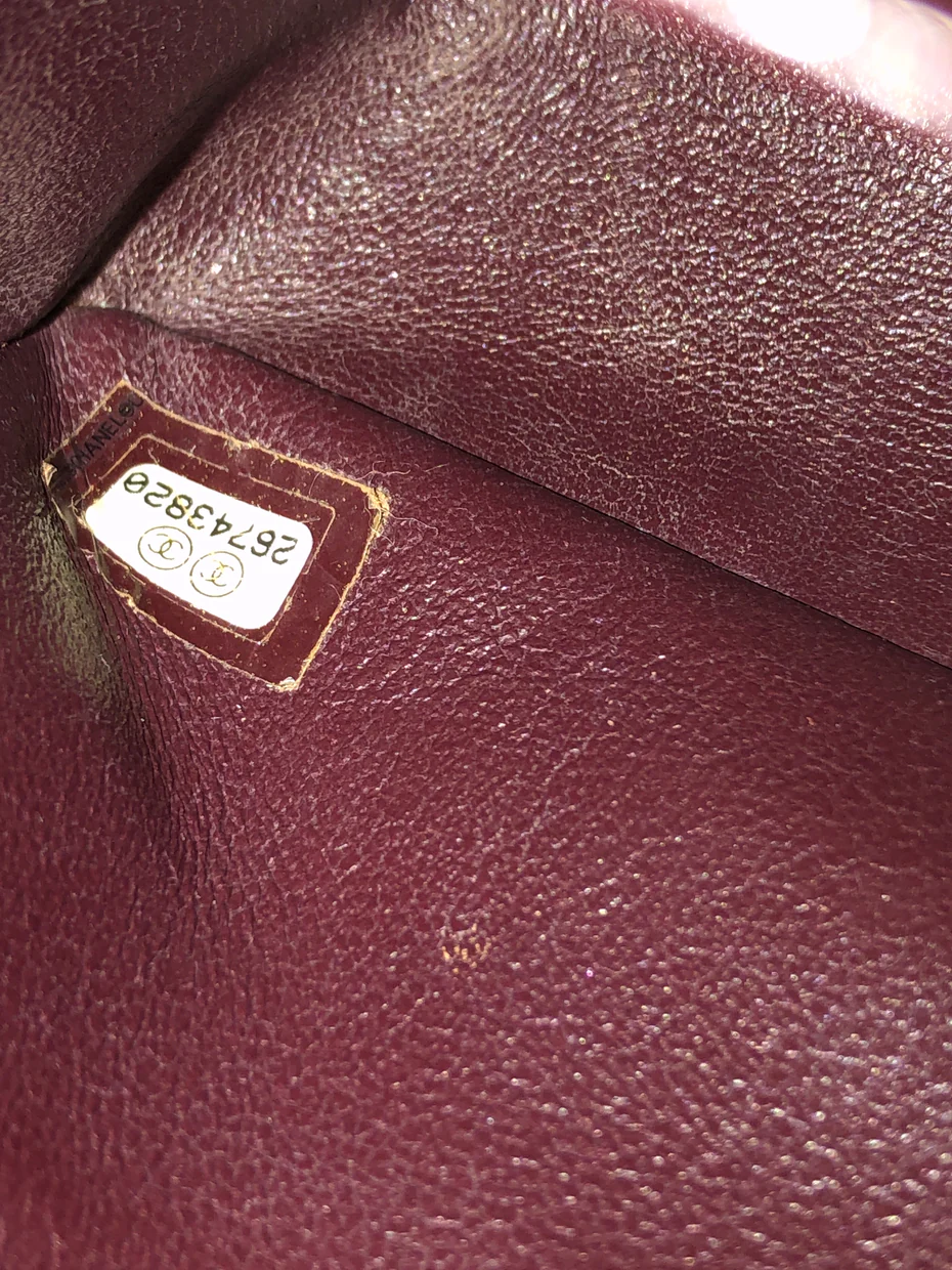 Classic Double Flap Bag Quilted Caviar Medium - Deep Luxury