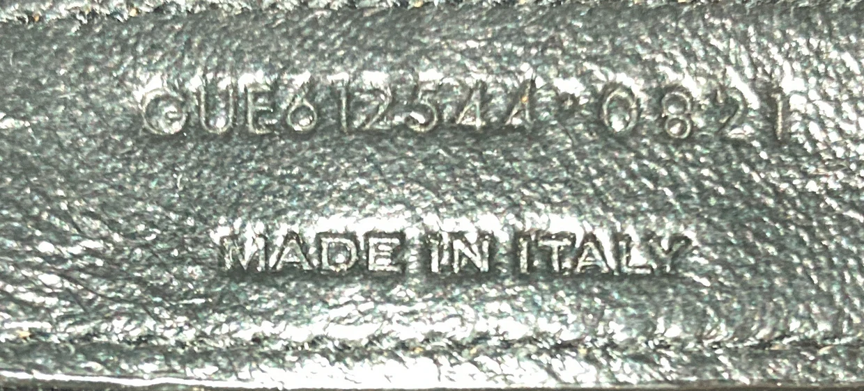 Lou Camera Bag Matelasse Chevron Leather Small - Deep Luxury