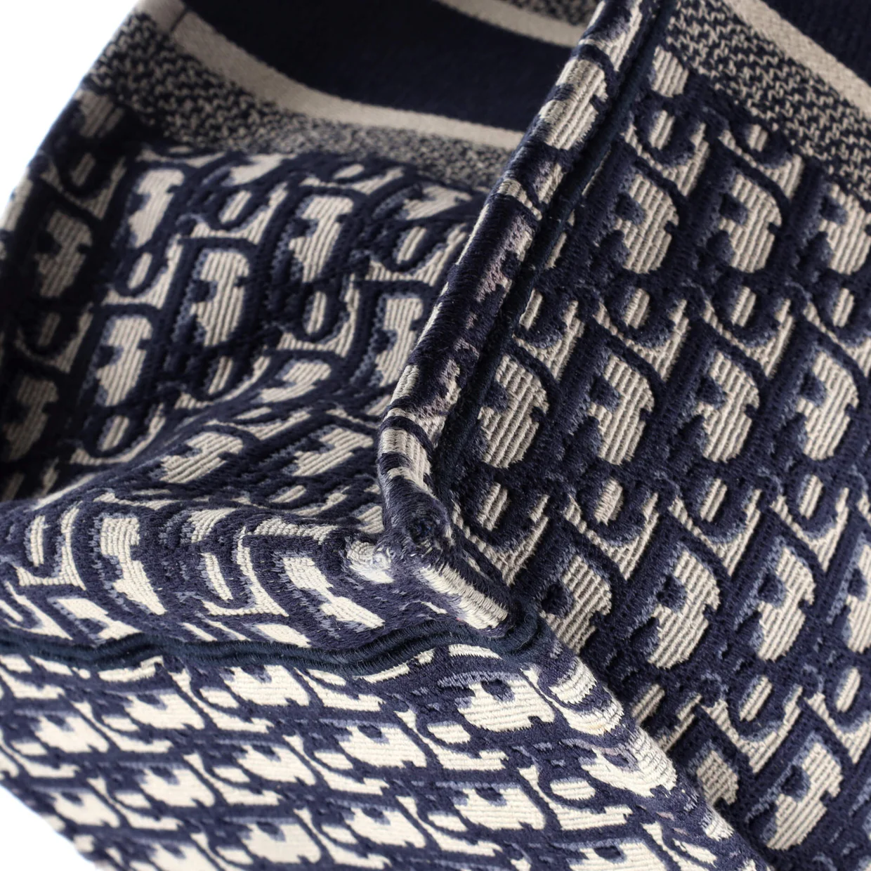 Book Tote Oblique Canvas Large - Deep Luxury