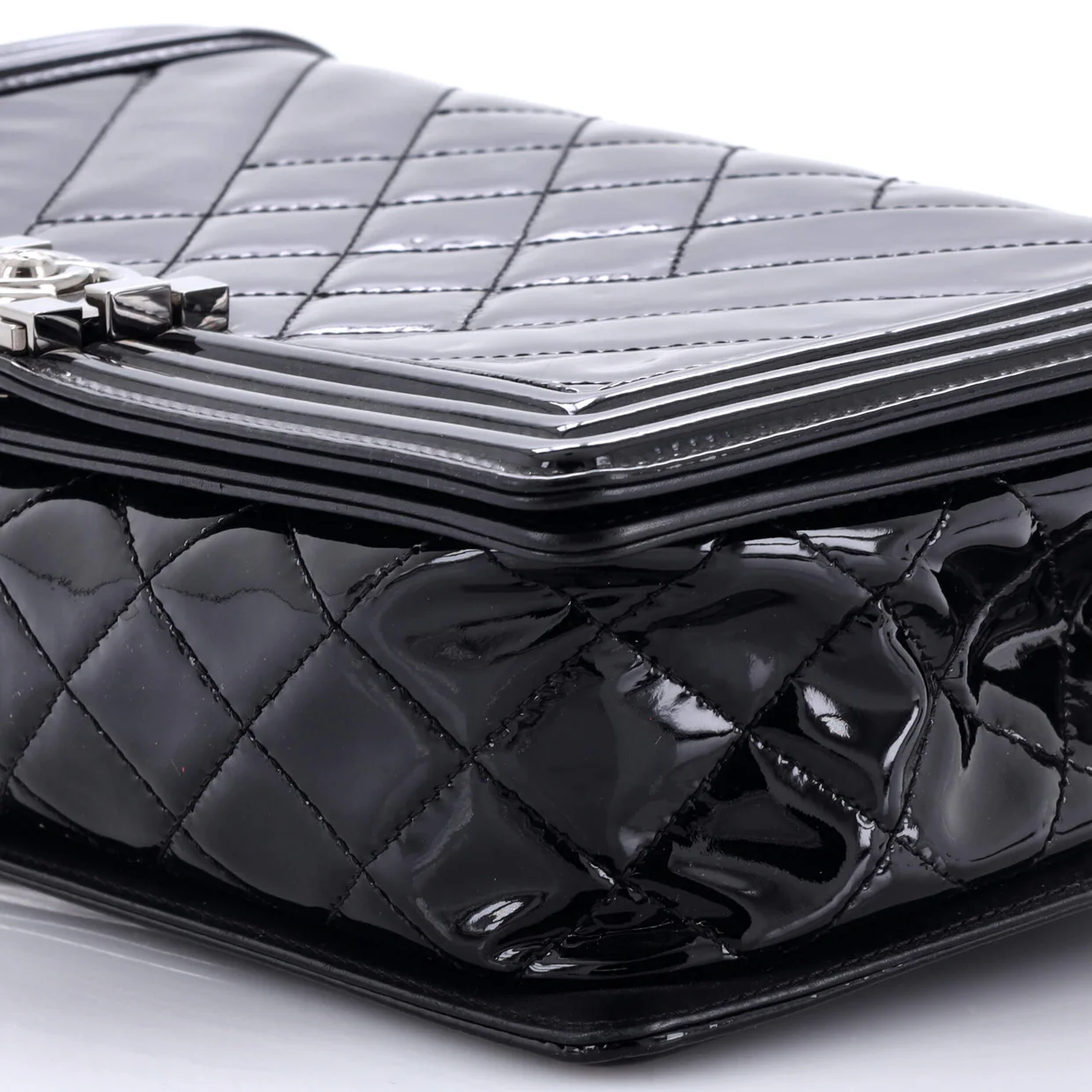 Boy Flap Bag Chevron Patent New Medium - Deep Luxury