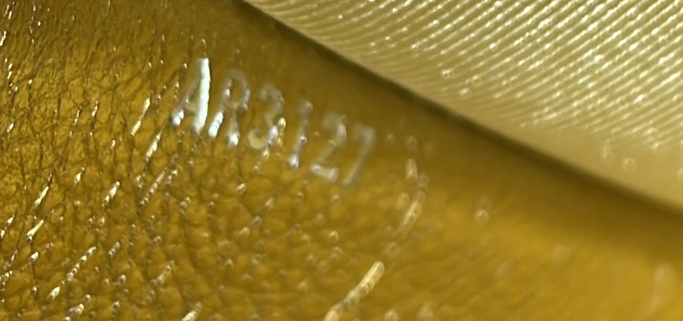 Lockme II Handbag Leather BB - Deep Luxury