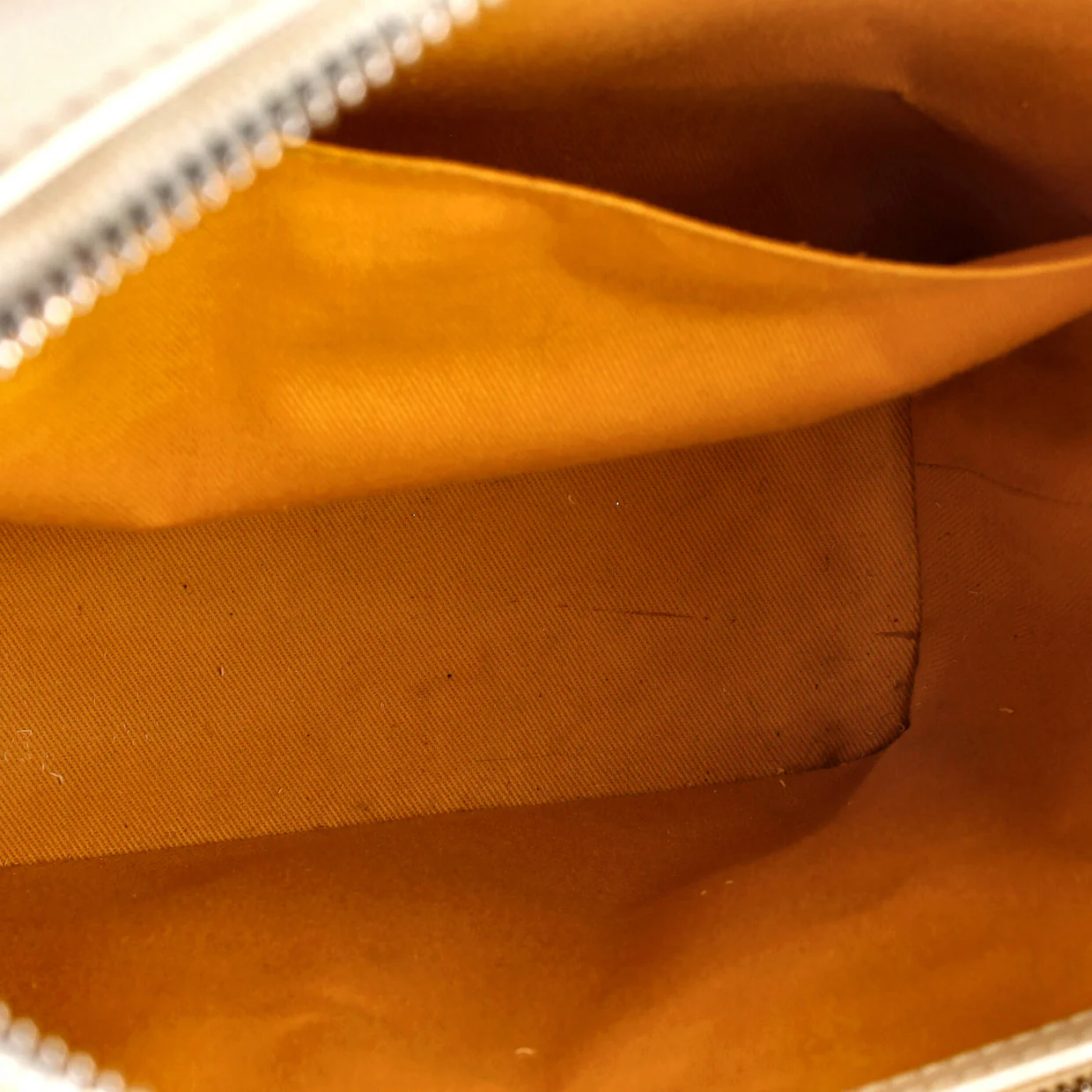 Comores Tote Coated Canvas PM - Deep Luxury