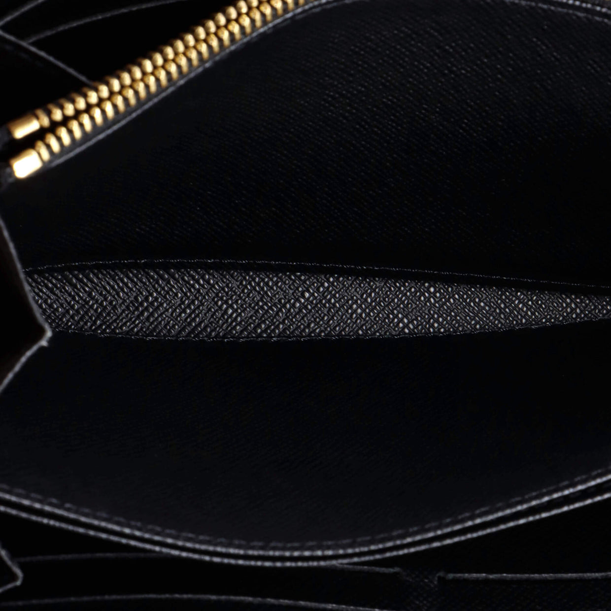 Zippy Wallet Reverse Monogram Giant - Deep Luxury