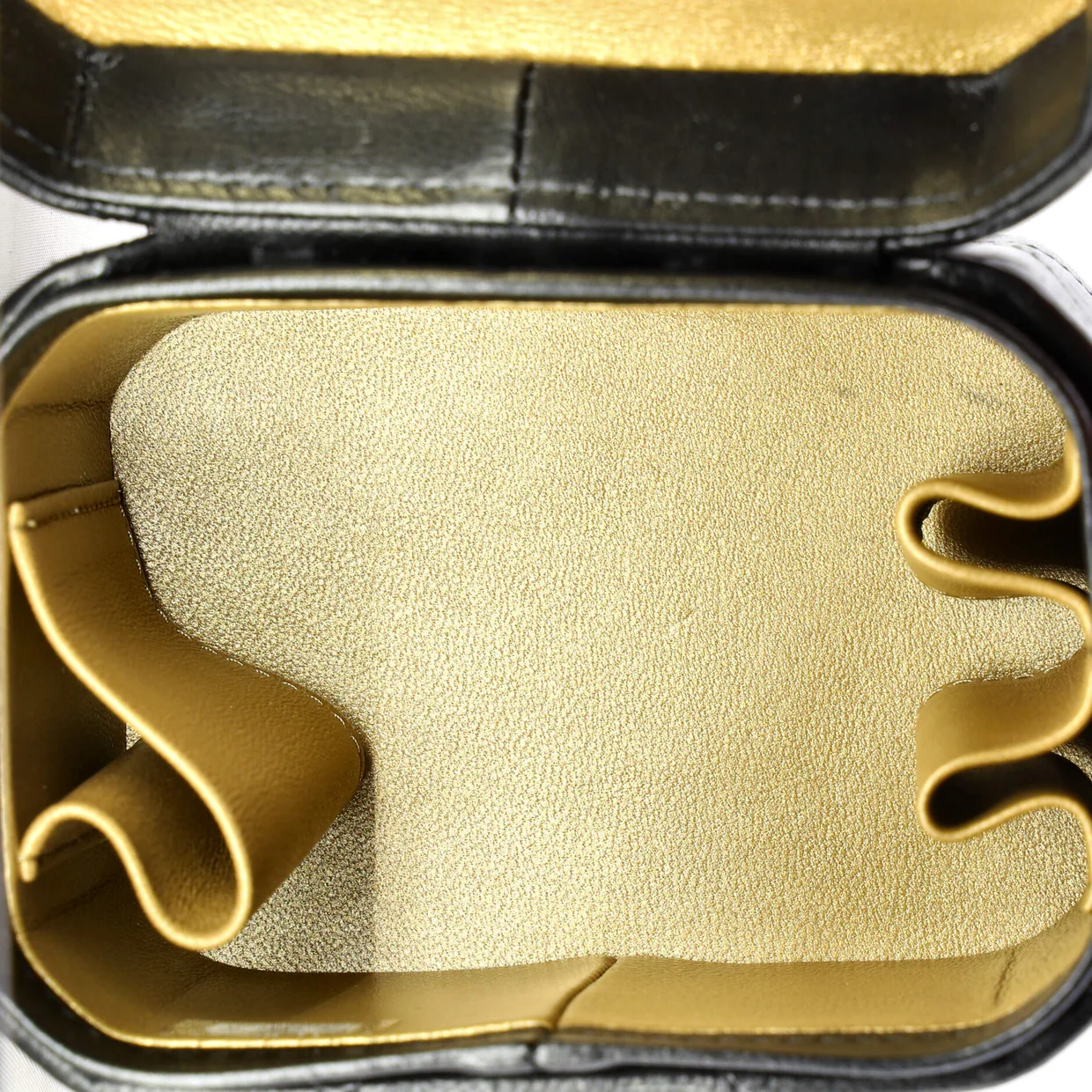 CC Turnlock Box Vanity Case with Chain Quilted Lambskin Mini - Deep Luxury