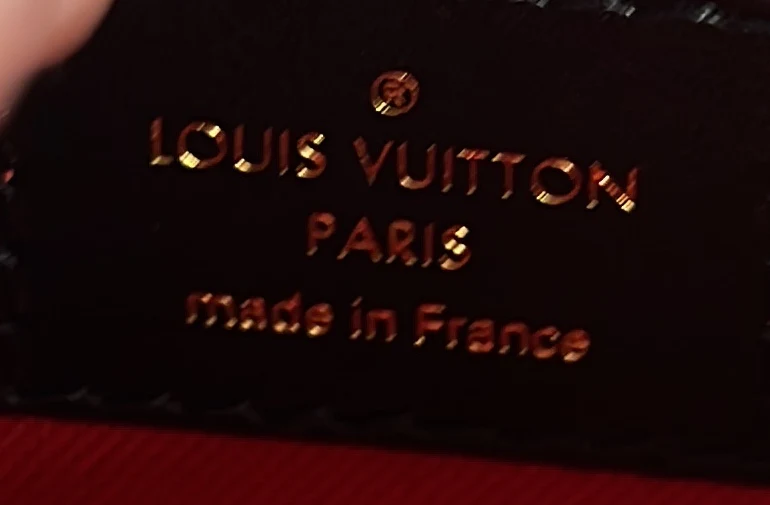 OnTheGo Tote Reverse Monogram Giant East West - Deep Luxury