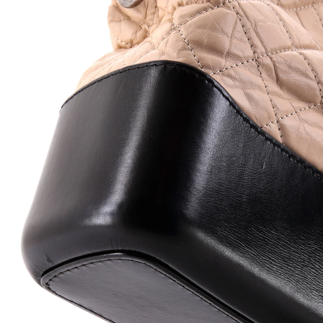 Gabrielle Hobo Quilted Aged Calfskin Medium - Deep Luxury