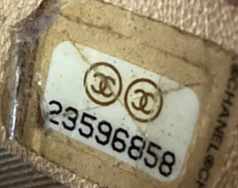 Label Click Flap Bag Quilted Calfskin Small - Deep Luxury