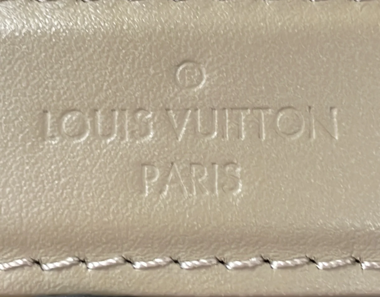 Side Trunk Handbag Taurillon Leather MM - Deep Luxury