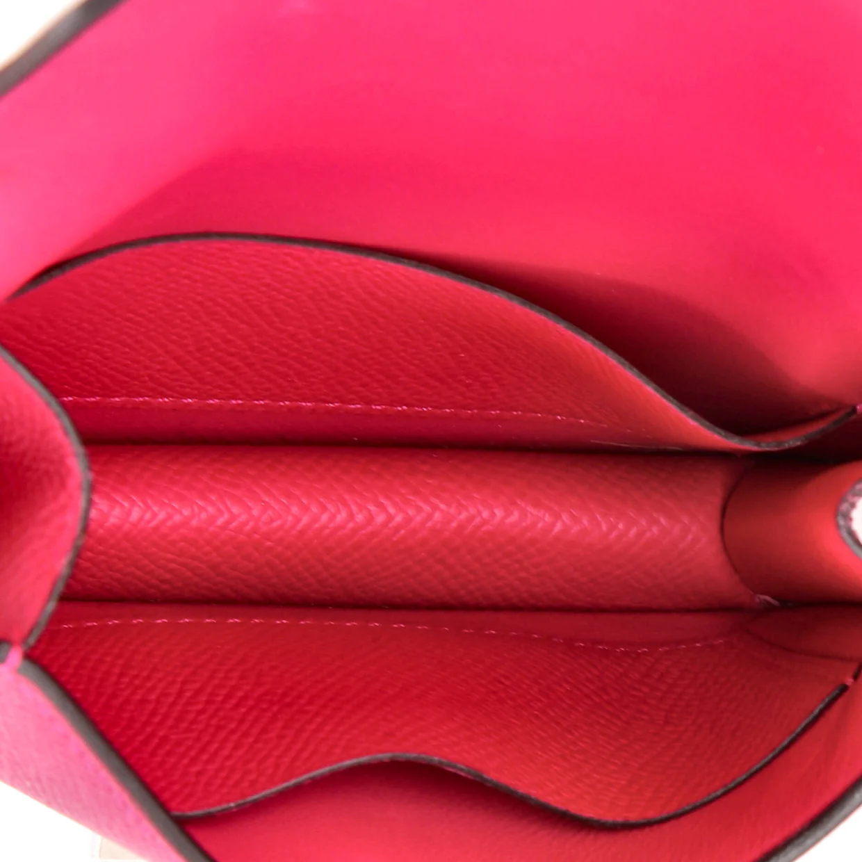 Constance Slim Wallet Epsom - Deep Luxury