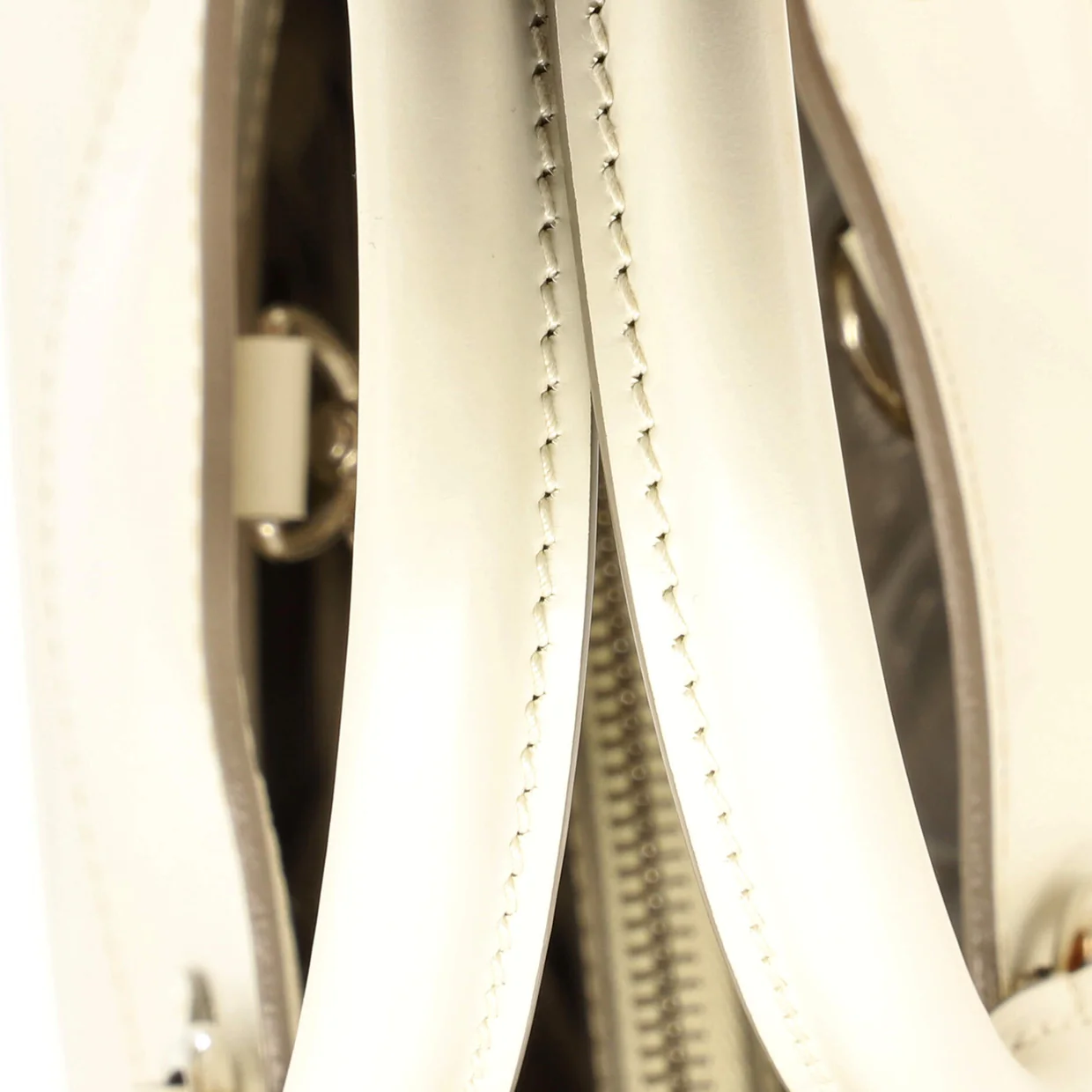 Passy Tote Epi Leather PM - Deep Luxury