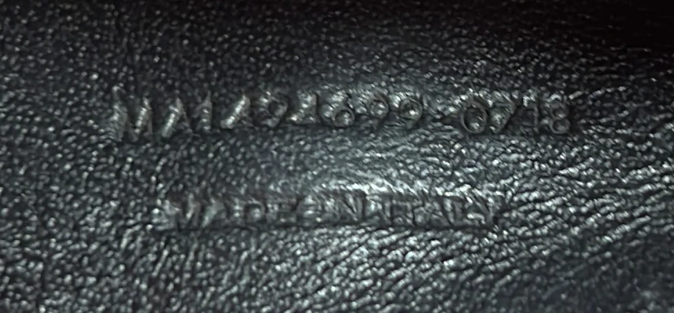 Loulou Shoulder Bag Matelasse Chevron Leather Small - Deep Luxury