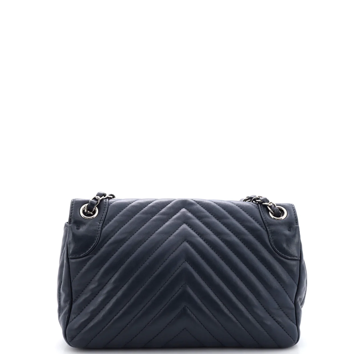 Round CC Chain Flap Bag Chevron Lambskin Medium - Deep Luxury