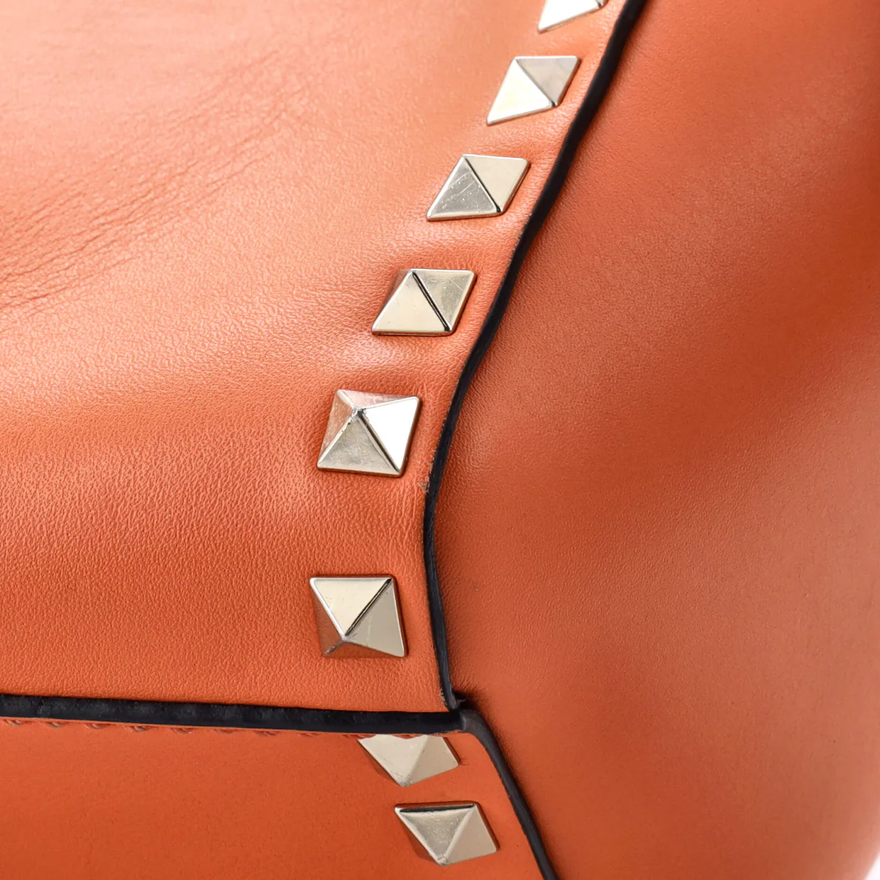 Rockstud Tote Rigid Leather Small - Deep Luxury