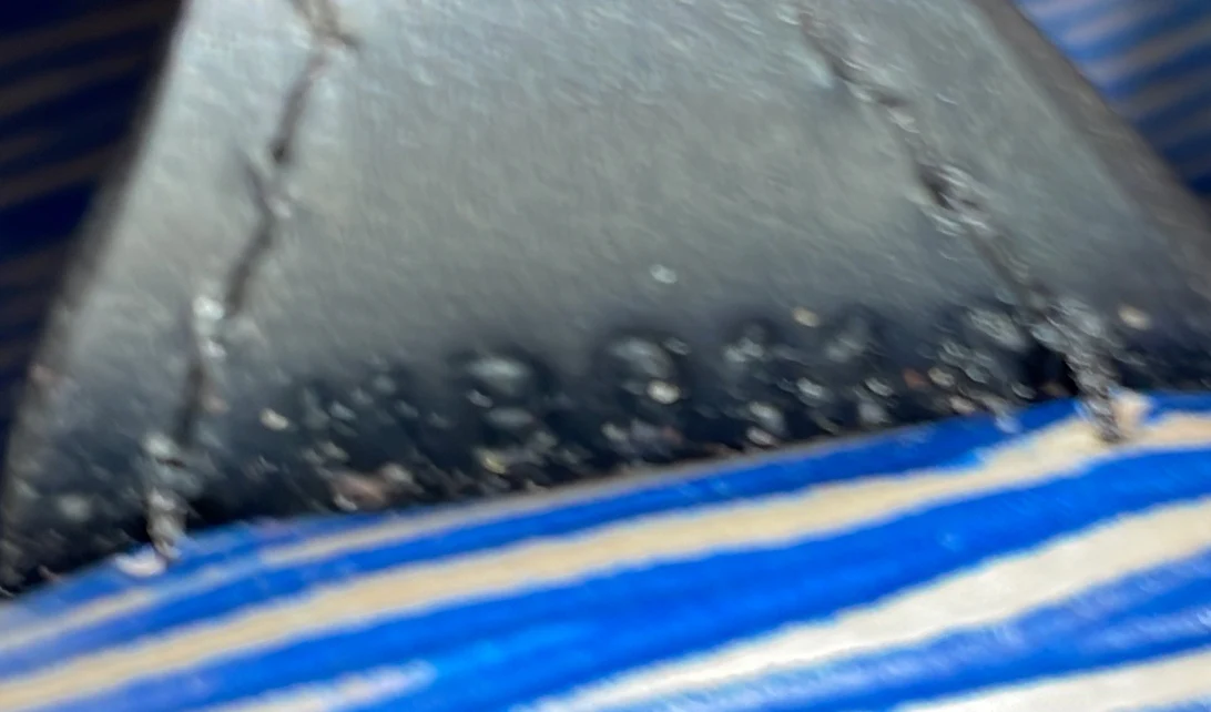 Neverfull Tote Epi Leather MM - Deep Luxury