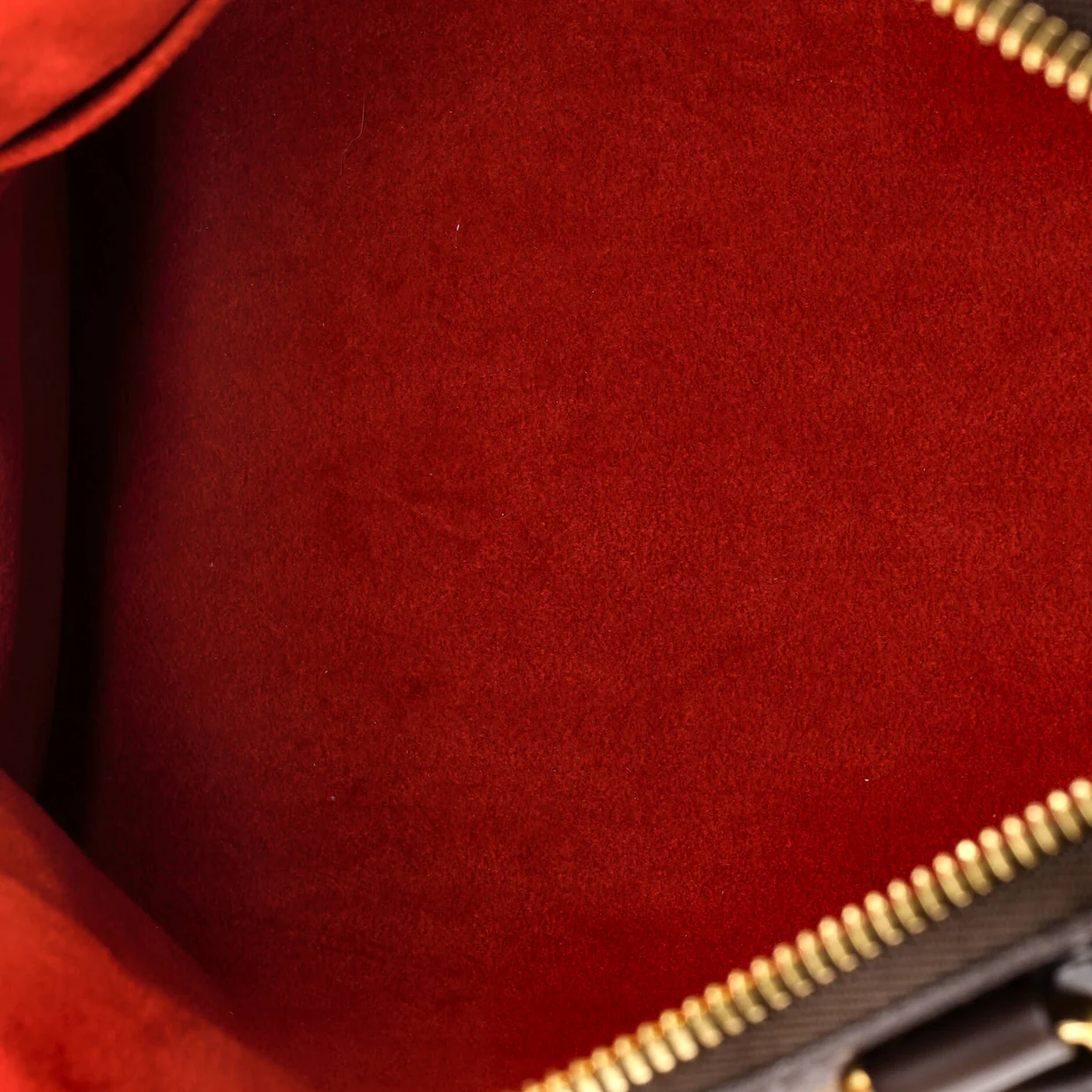 Trevi Handbag Damier PM - Deep Luxury