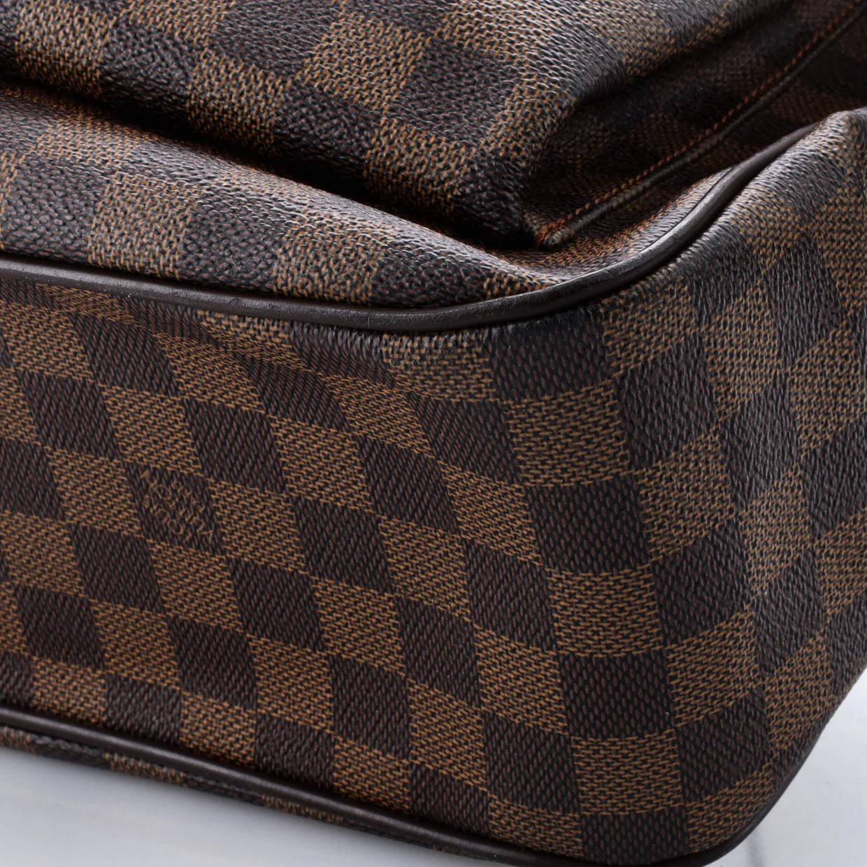 Uzes Handbag Damier - Deep Luxury