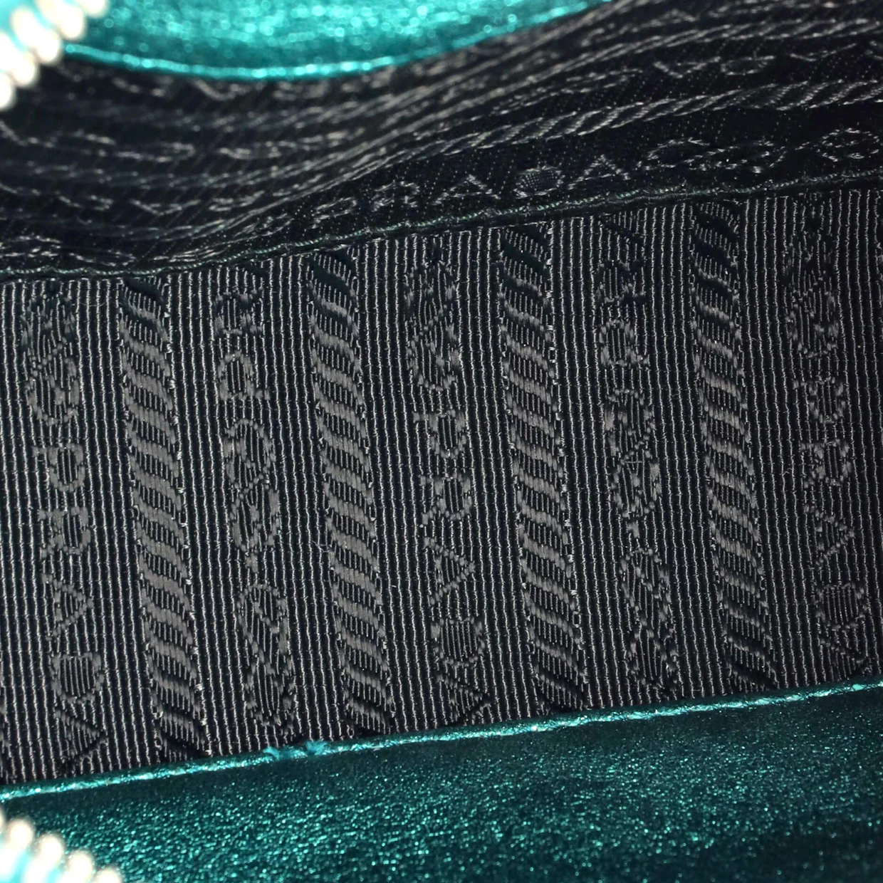 Camera Bag Diagramme Quilted Leather Mini - Deep Luxury