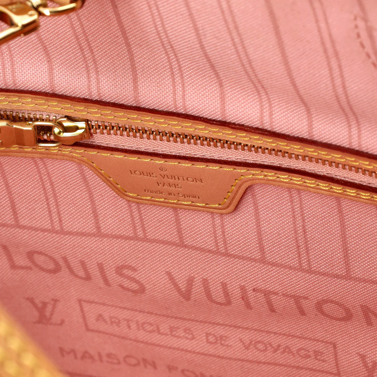 Neverfull NM Tote Limited Edition Damier Tahitienne MM - Deep Luxury