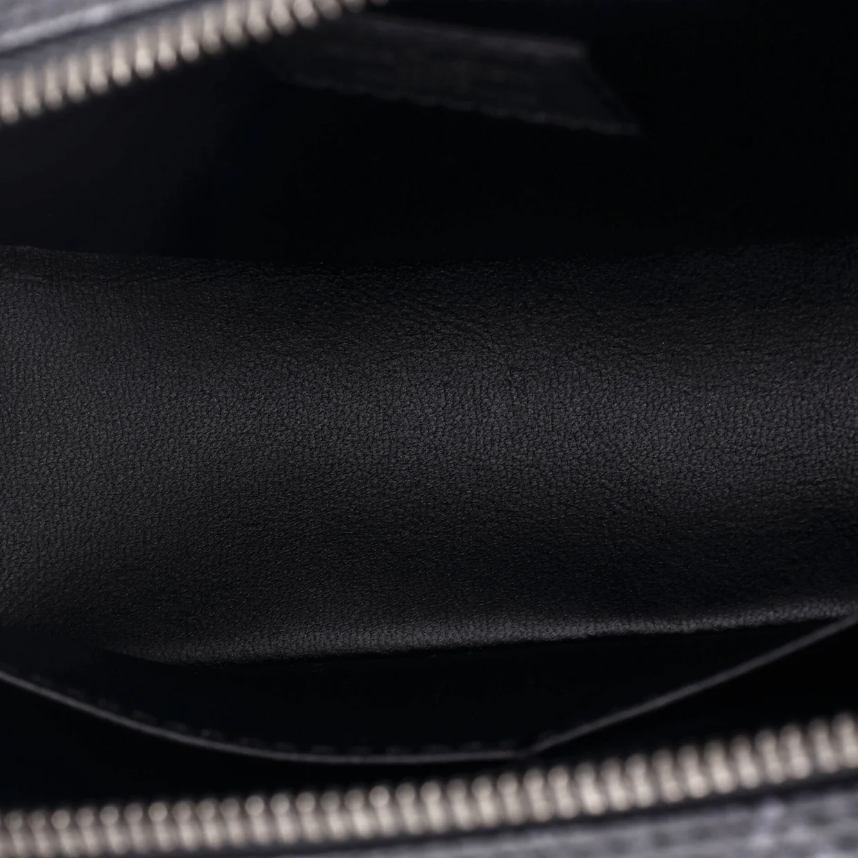 Toiletry Pouch Monogram Eclipse Canvas PM - Deep Luxury