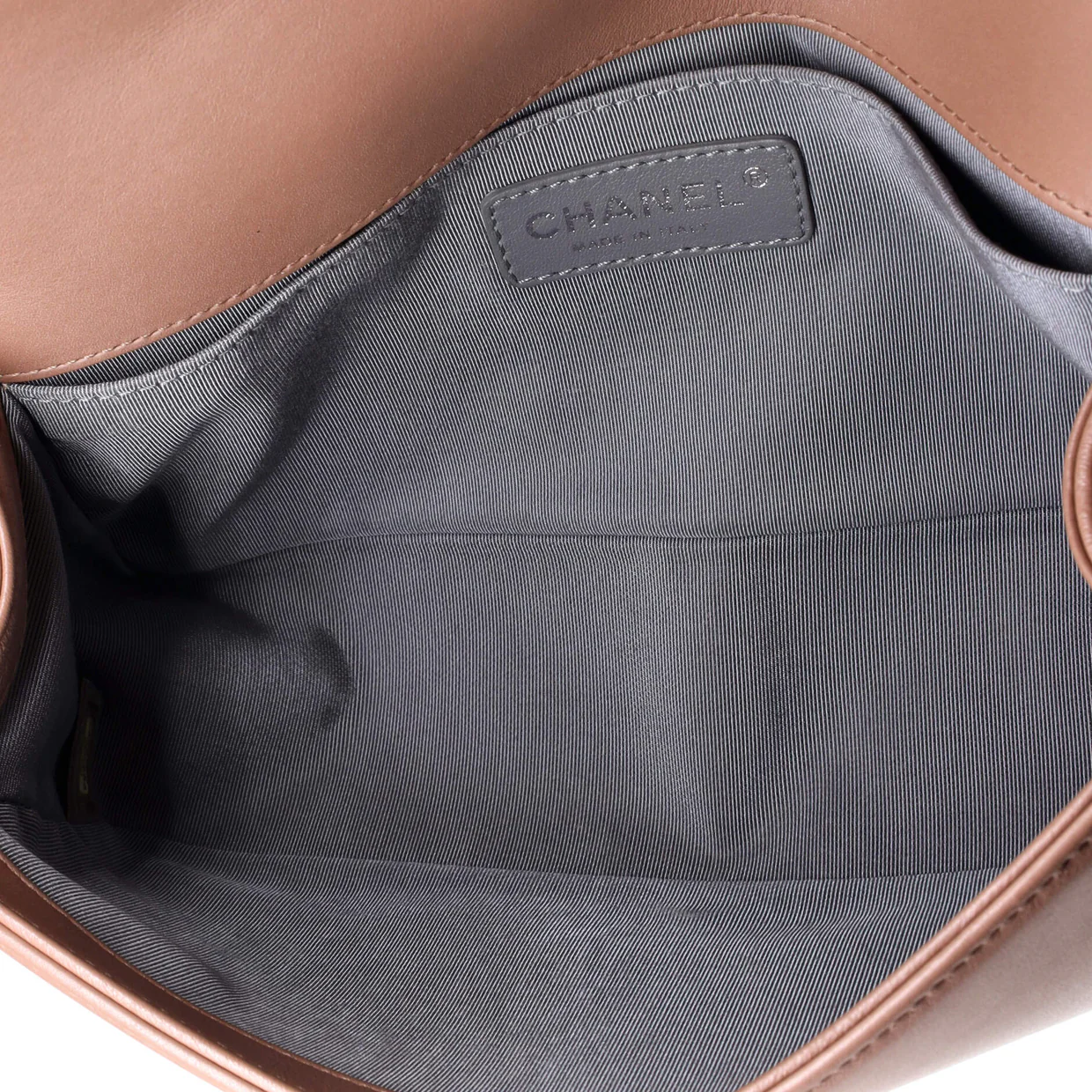 Boy Flap Bag Quilted Metallic Calfskin Old Medium - Deep Luxury