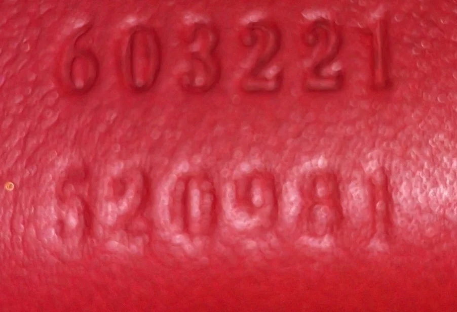 Padlock Bamboo Shoulder Bag Printed GG Coated Canvas Small - Deep Luxury