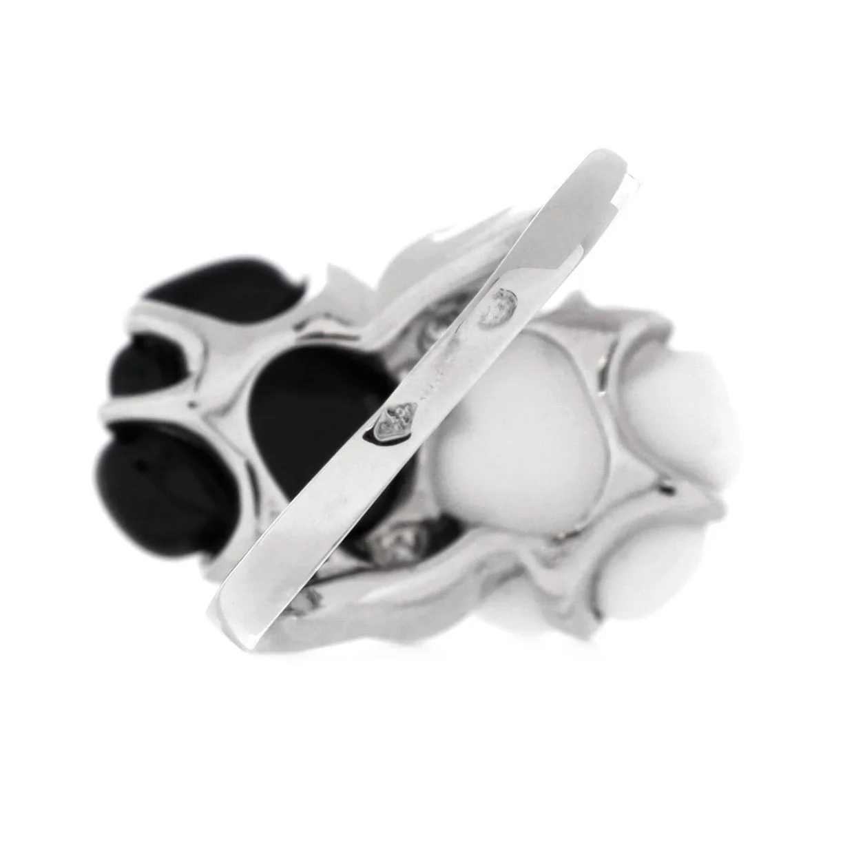 Toi u0026 Moi Camellia Sculpte Ring 18K White Gold with Onyx, Agate, and Diamonds - Deep Luxury