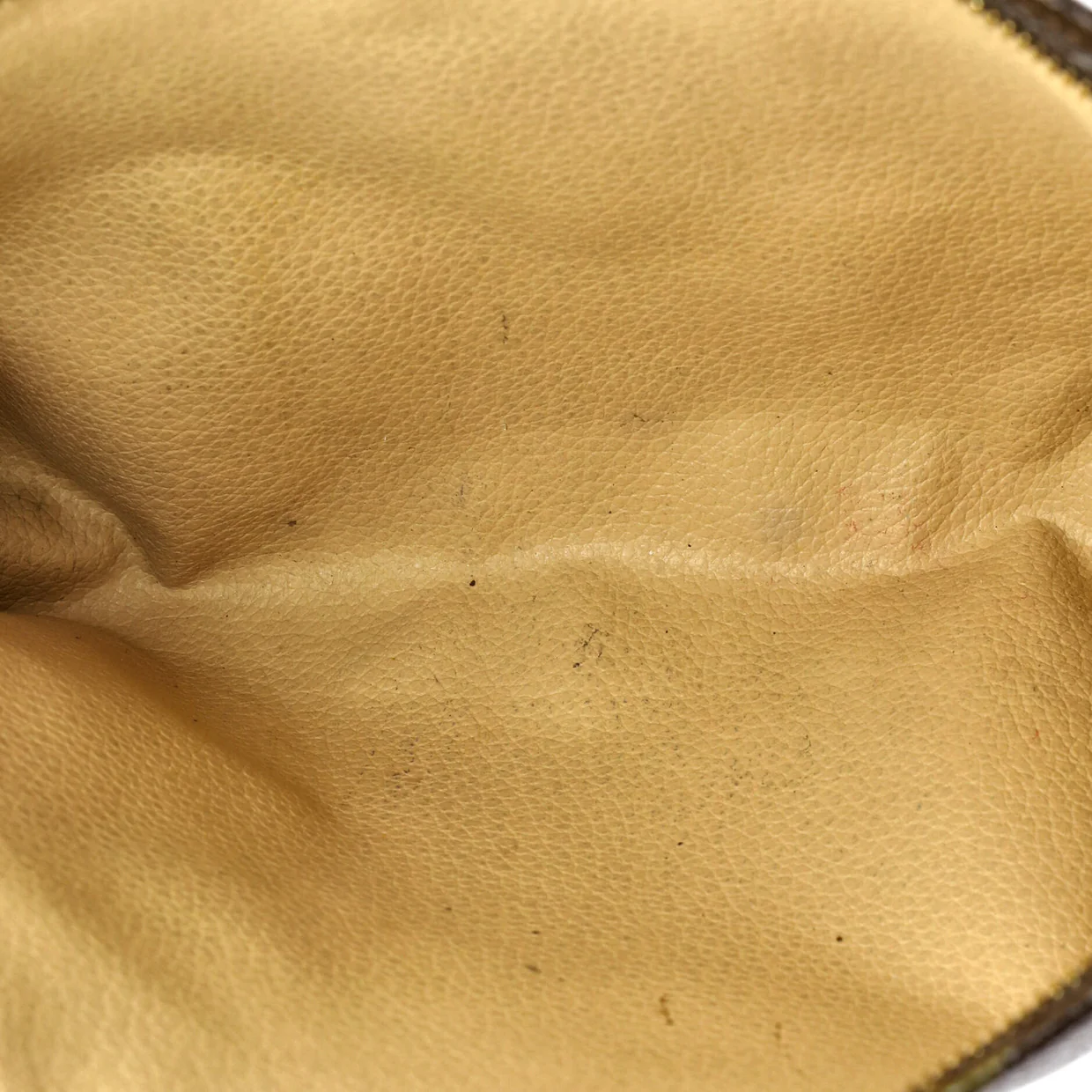 Toiletry Pouch Monogram Canvas 26 - Deep Luxury